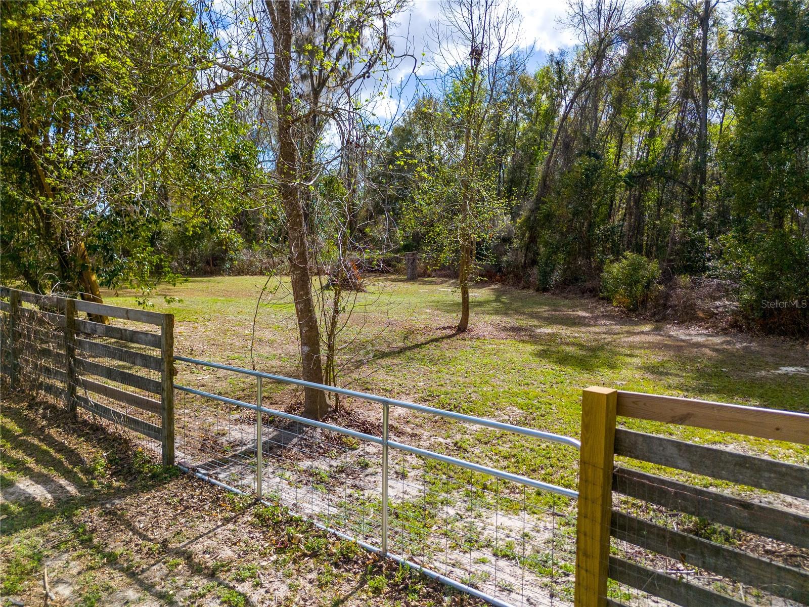 HELENA HEIGHTS - Residential