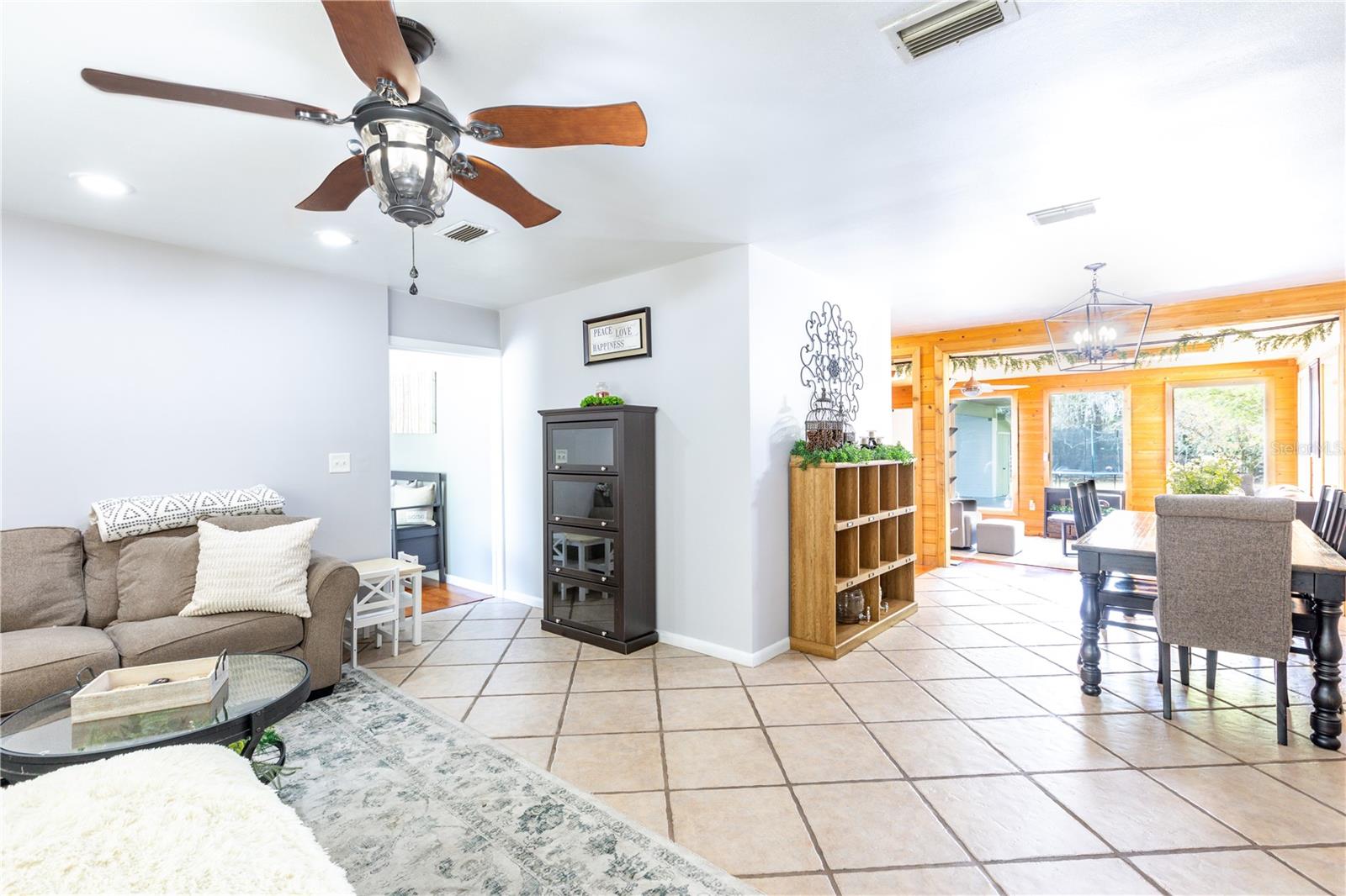 HELENA HEIGHTS - Residential