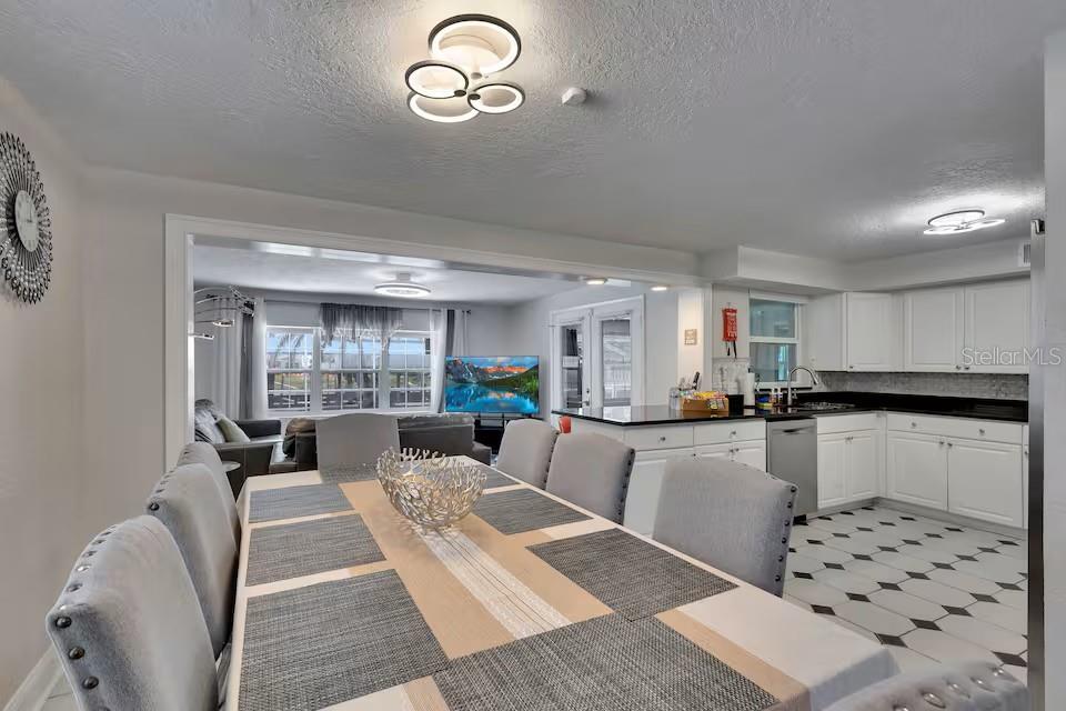 TAMPA SHORES INC 1 UNIT 2 - Residential
