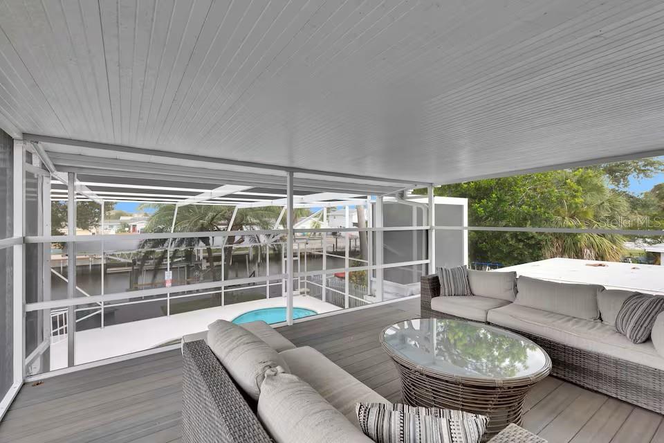 TAMPA SHORES INC 1 UNIT 2 - Residential