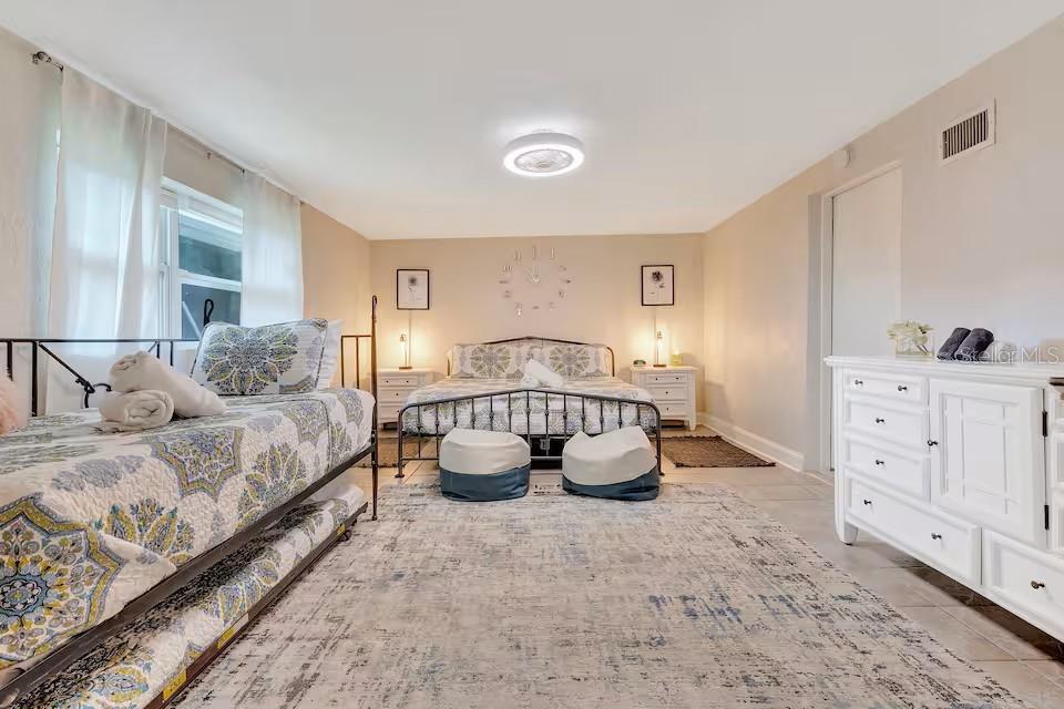 TAMPA SHORES INC 1 UNIT 2 - Residential