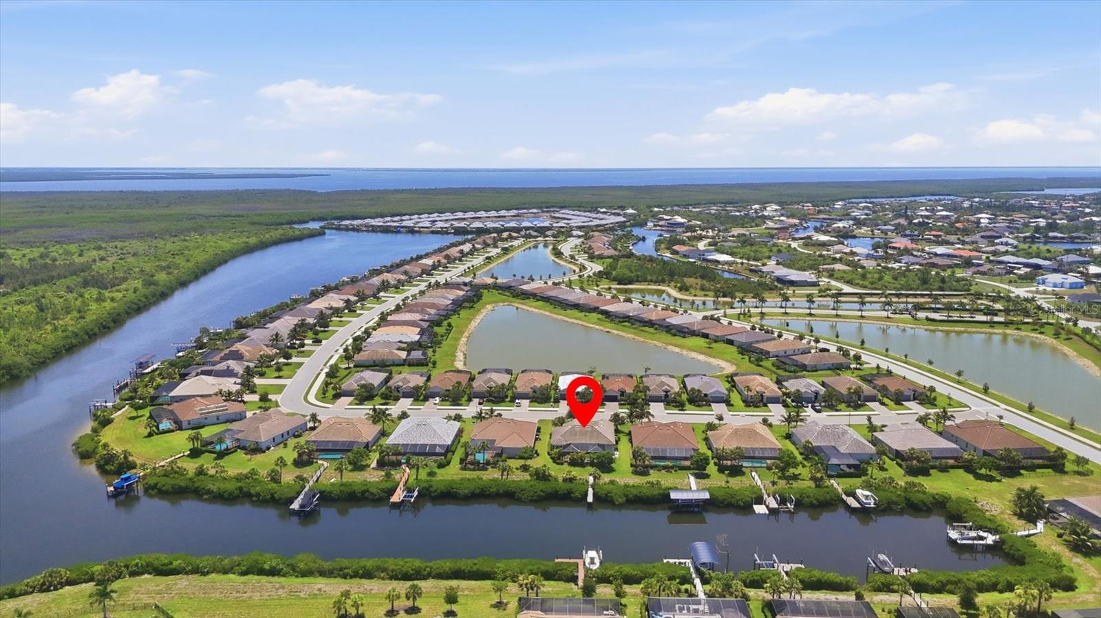 HARBOR WEST - Residential