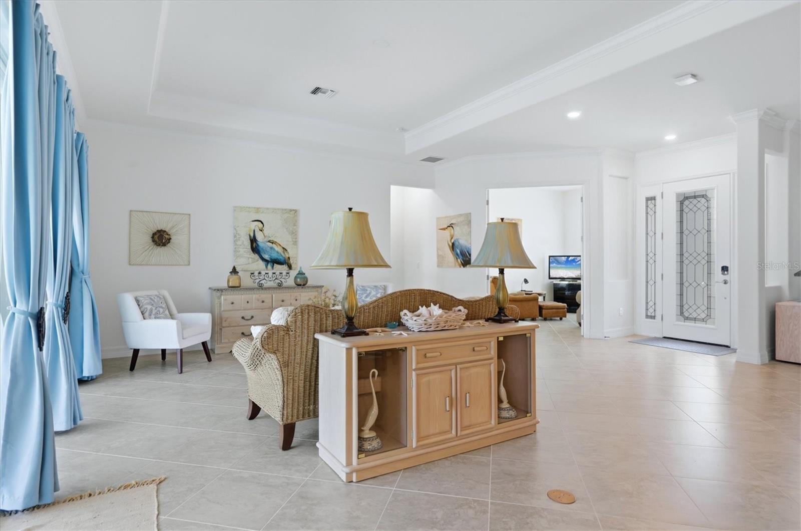 HARBOR WEST - Residential