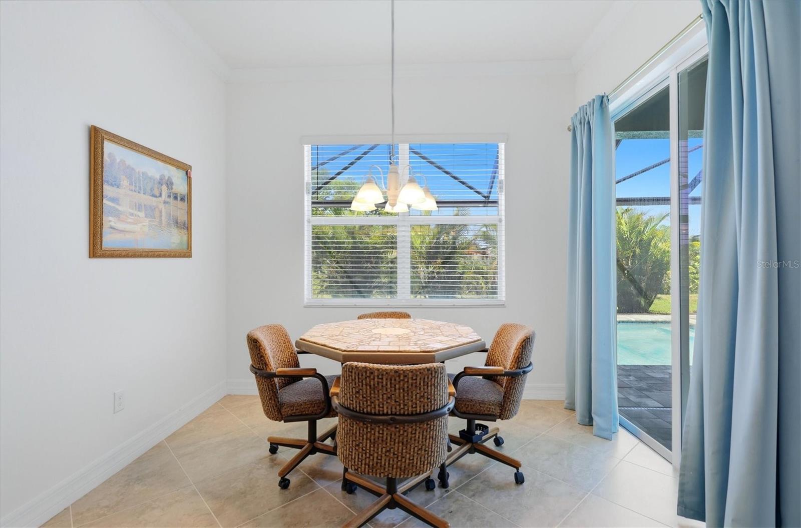 HARBOR WEST - Residential