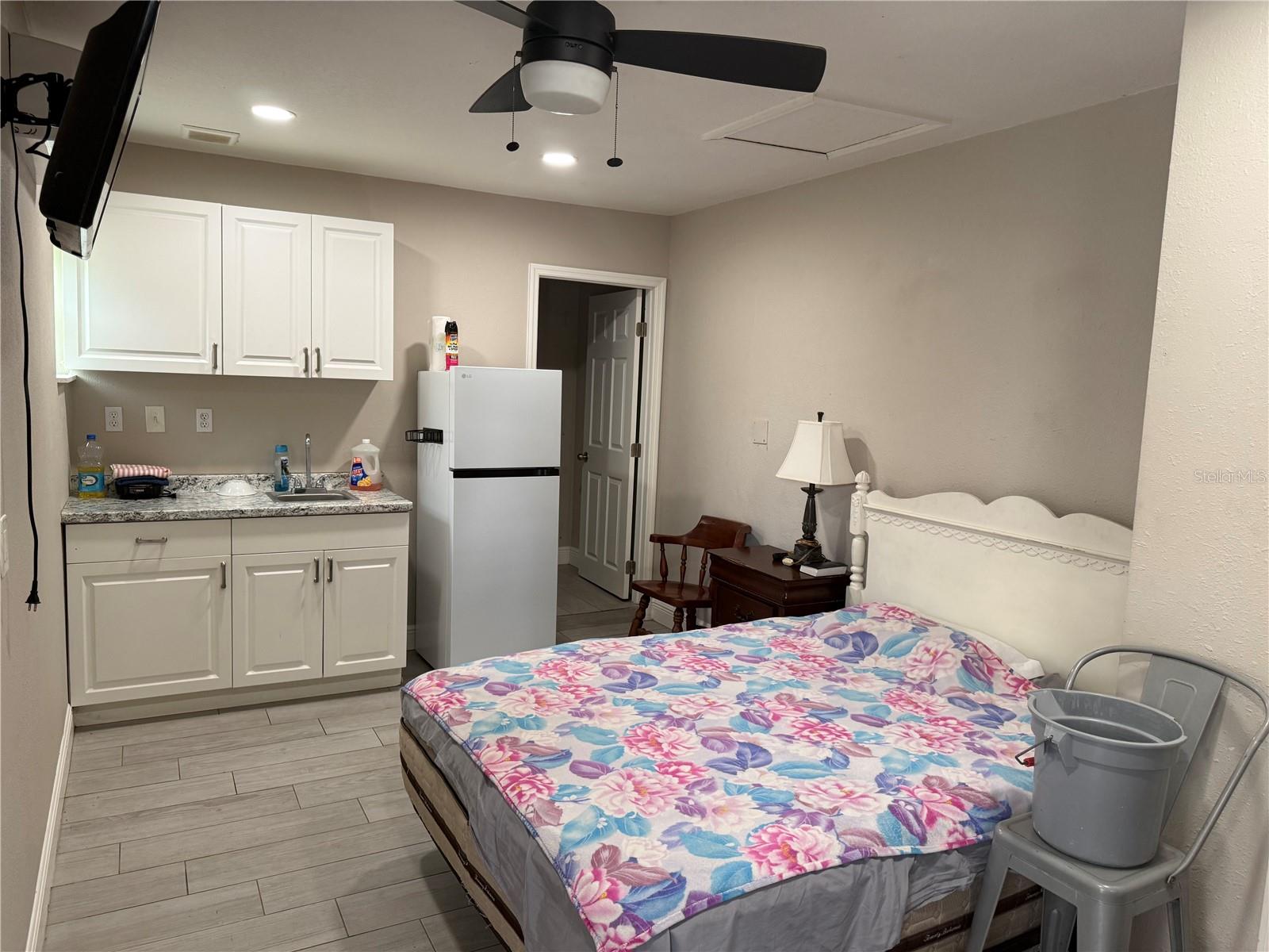 LAKE VIEW PARK SUB - Residential
