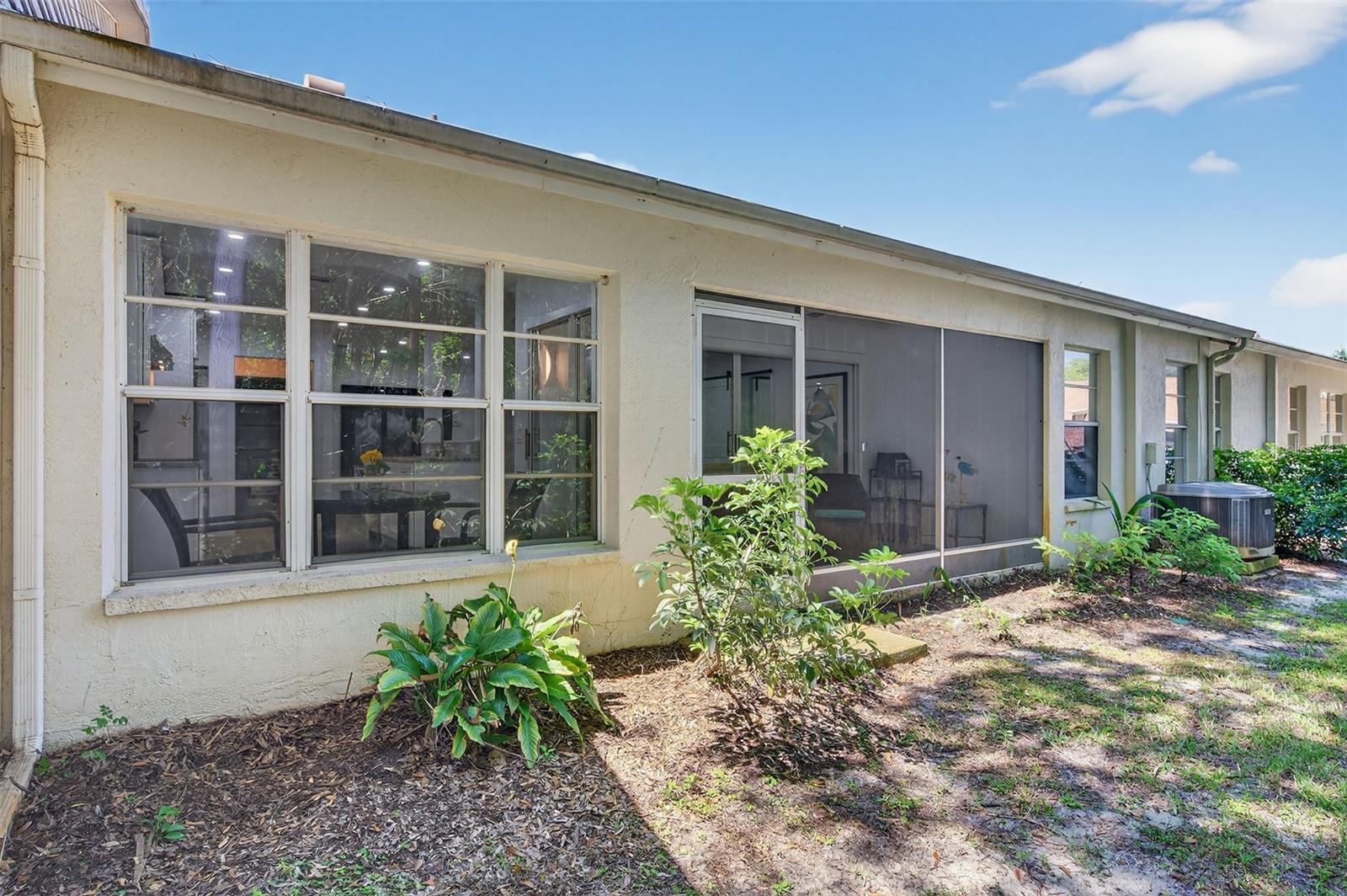 HERITAGE LAKE - Residential