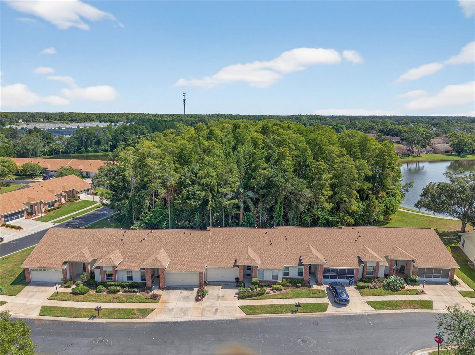 HERITAGE LAKE - Residential
