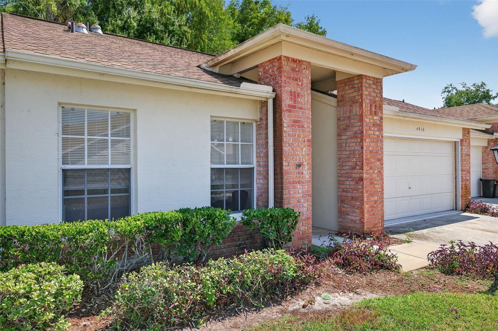 HERITAGE LAKE - Residential