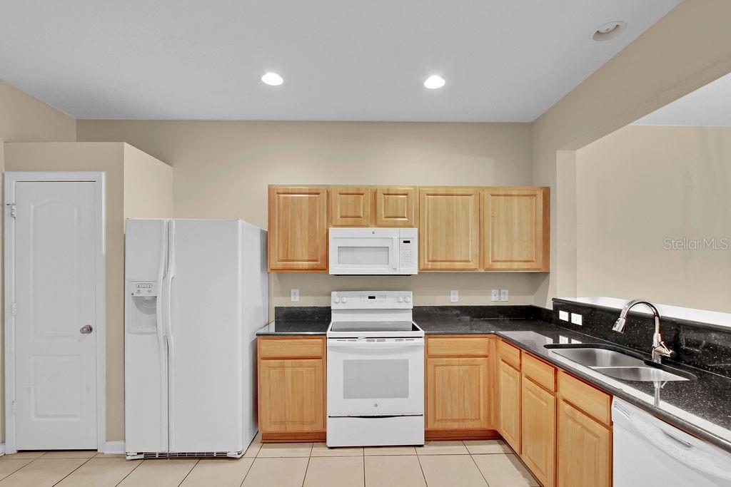 SABAL BAY PH 3-A - Residential