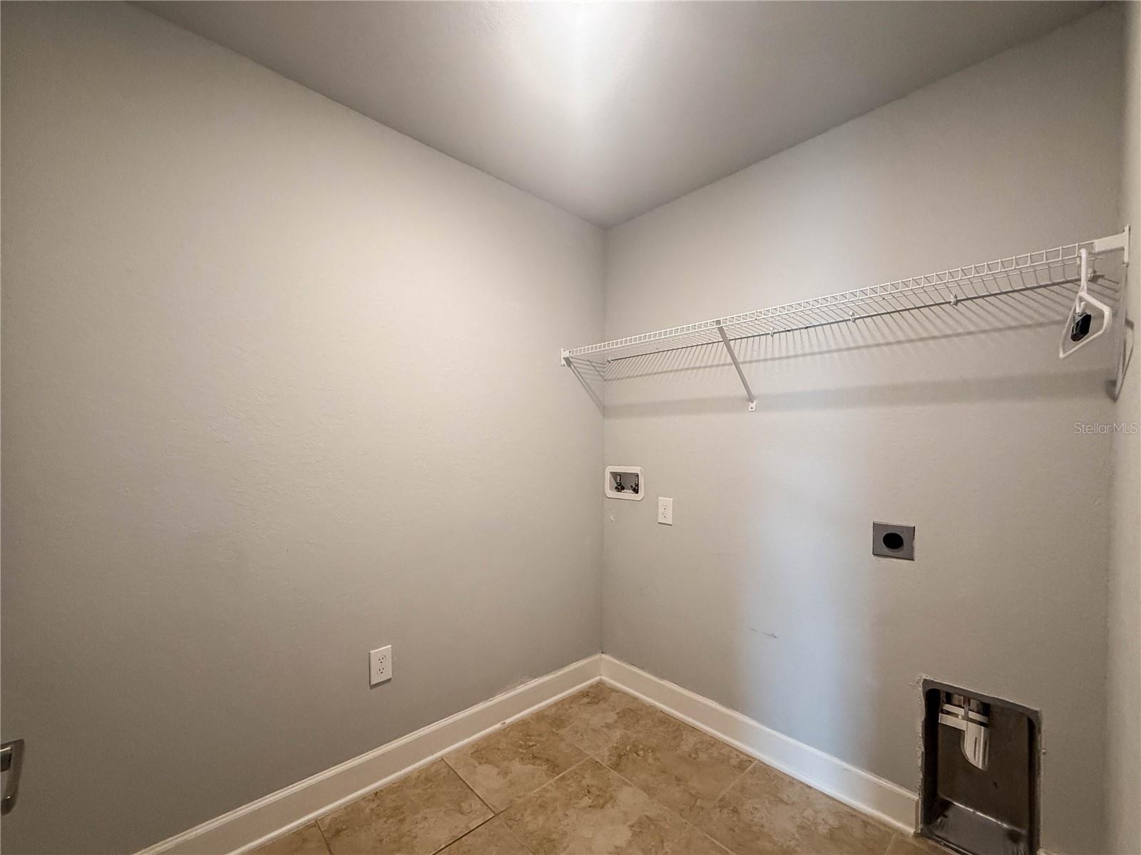 CITRUS LNDG - Residential Lease