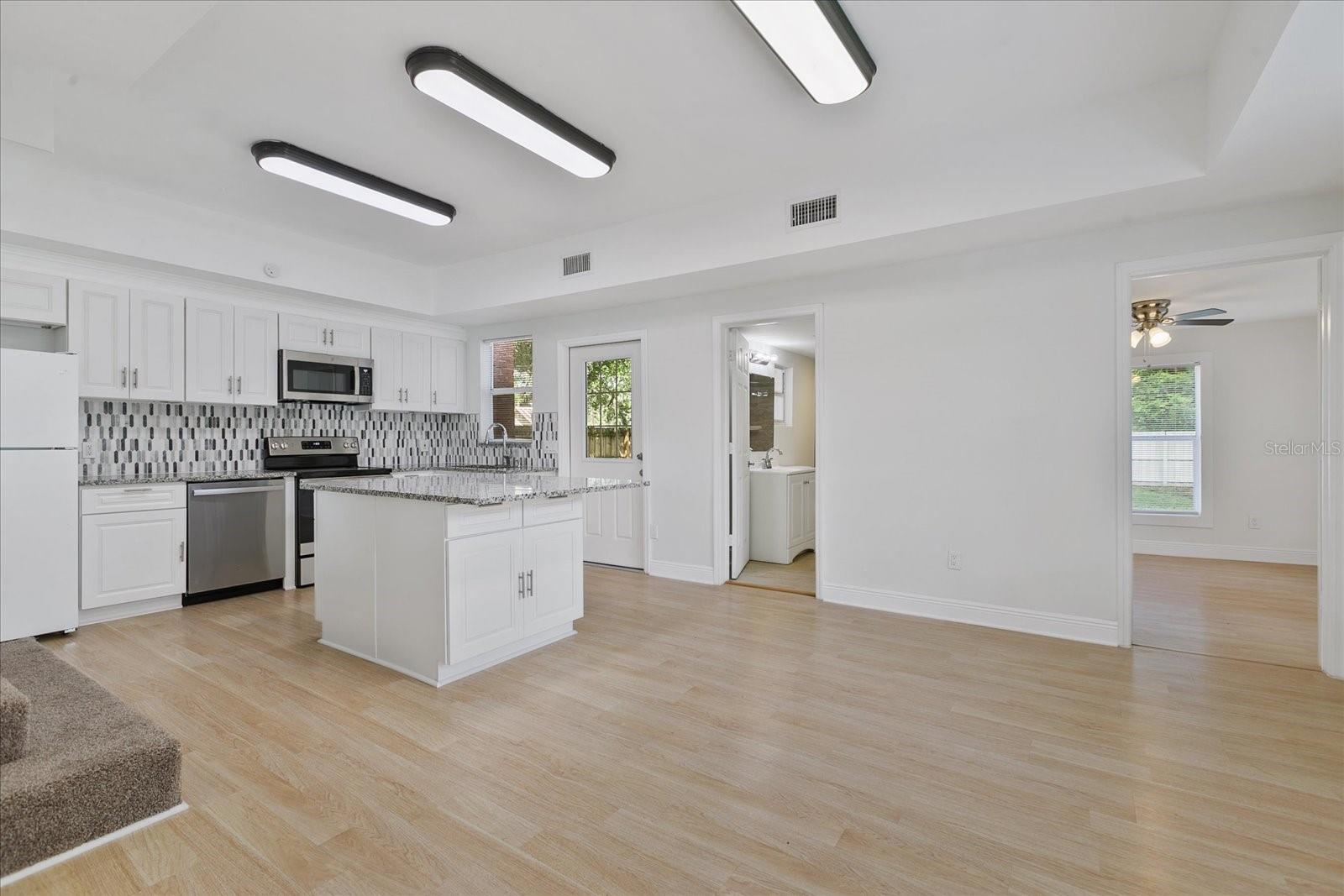 CITY ZEPHYRHILLS - Residential