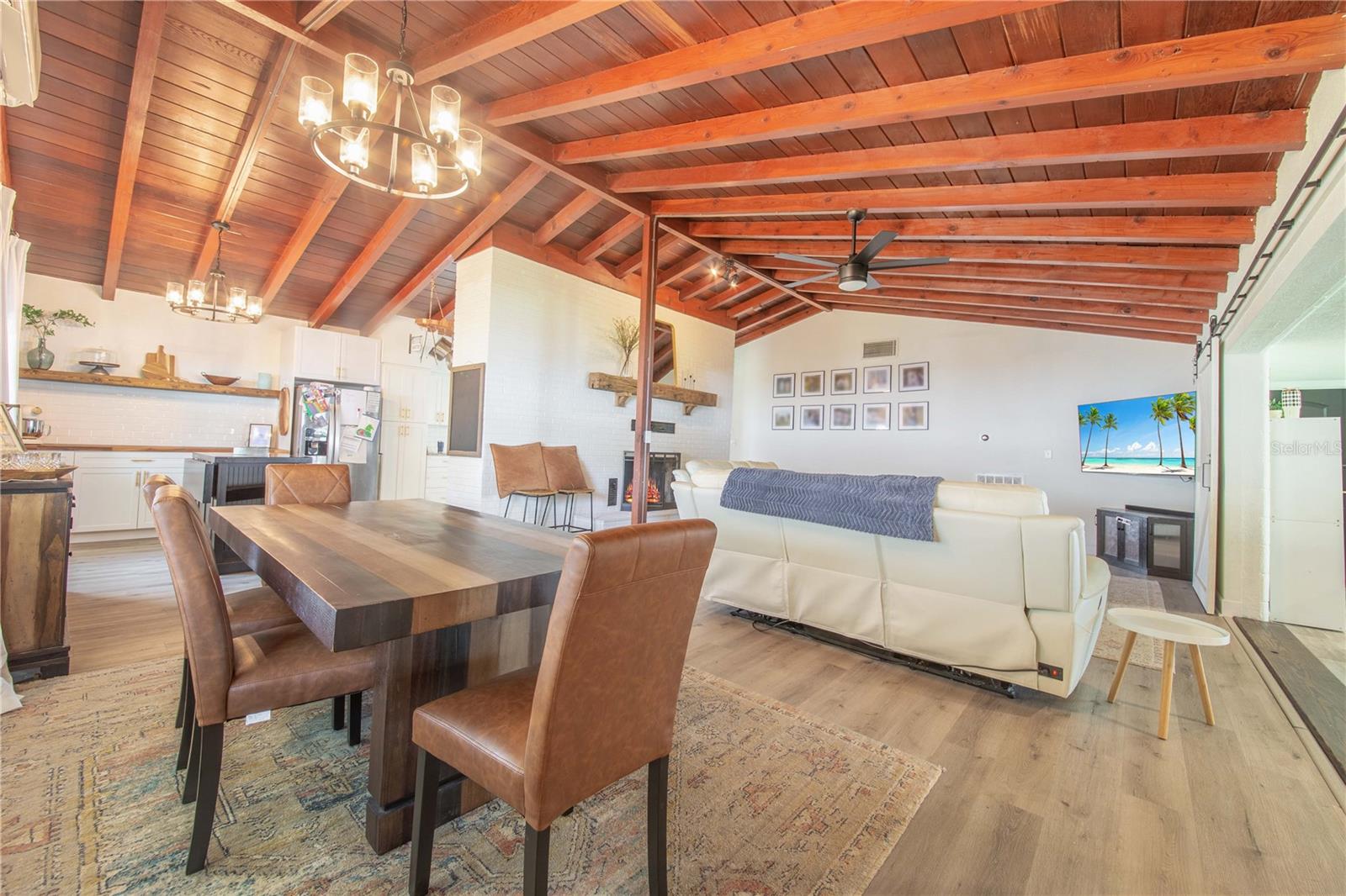 ECHO PARK REP - Residential
