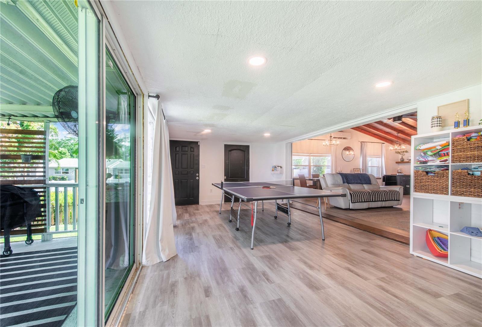ECHO PARK REP - Residential