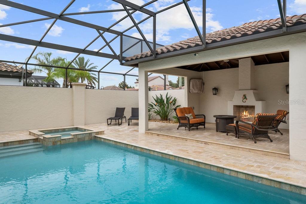WATERSTONE - Residential