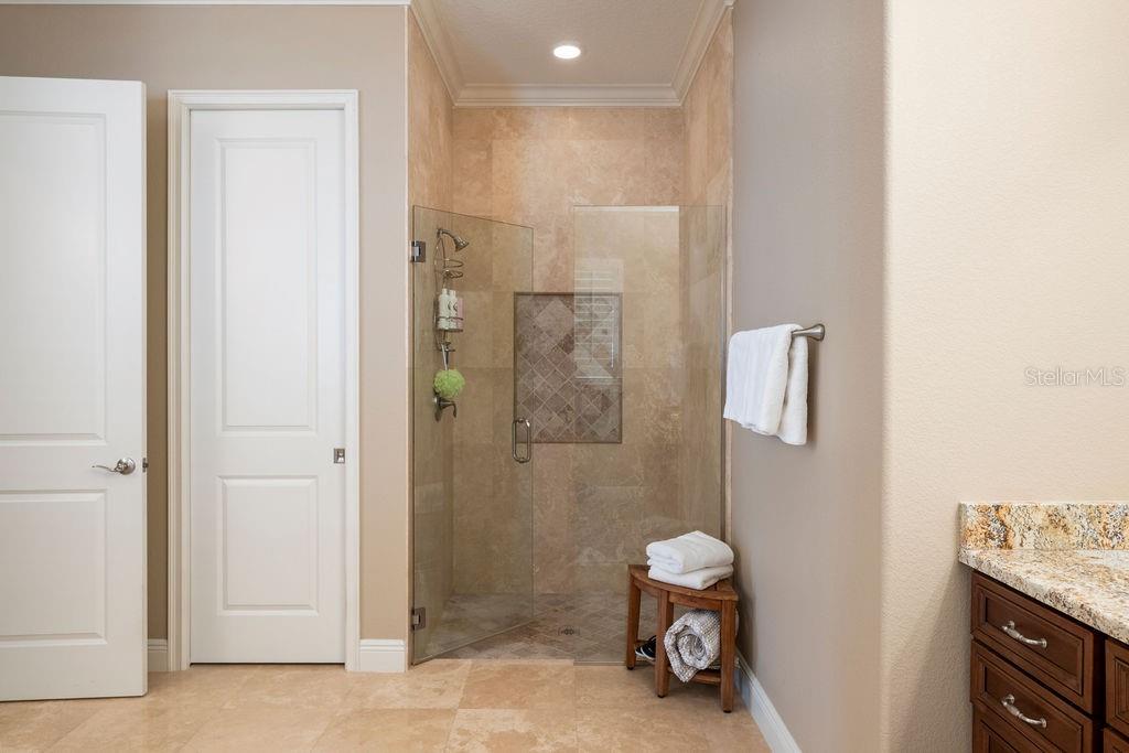 WATERSTONE - Residential