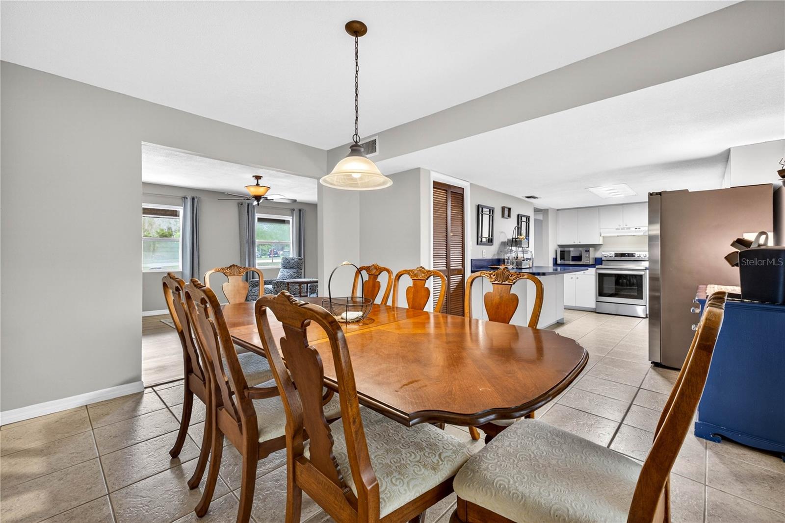 GOLDEN ACRES - Residential