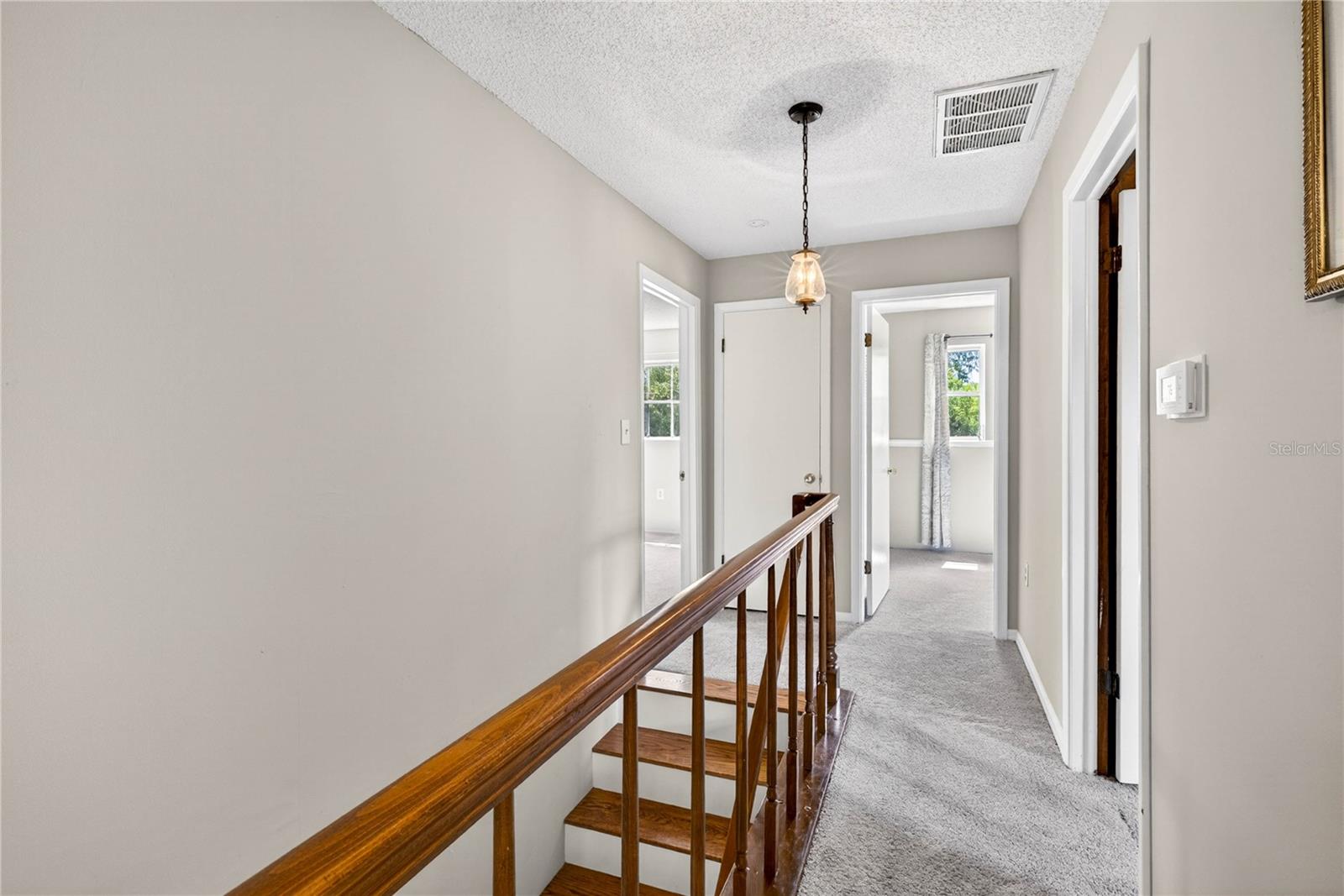 GOLDEN ACRES - Residential
