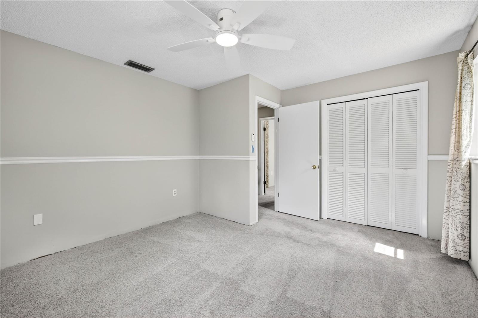 GOLDEN ACRES - Residential