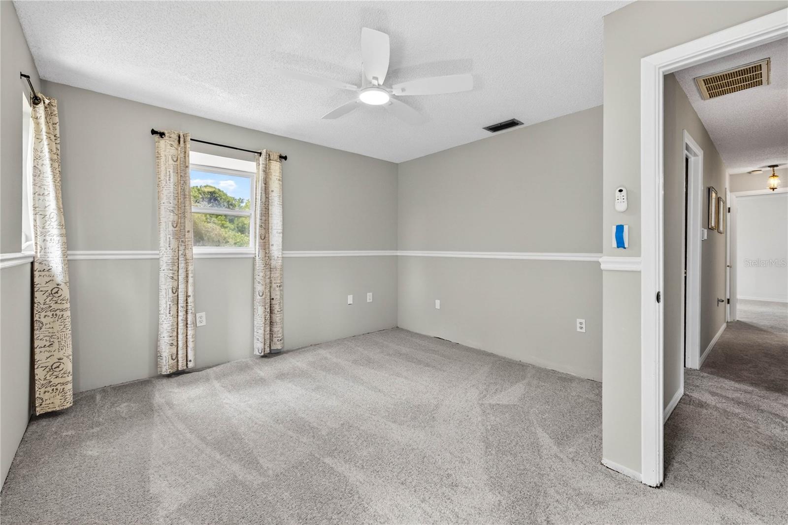 GOLDEN ACRES - Residential