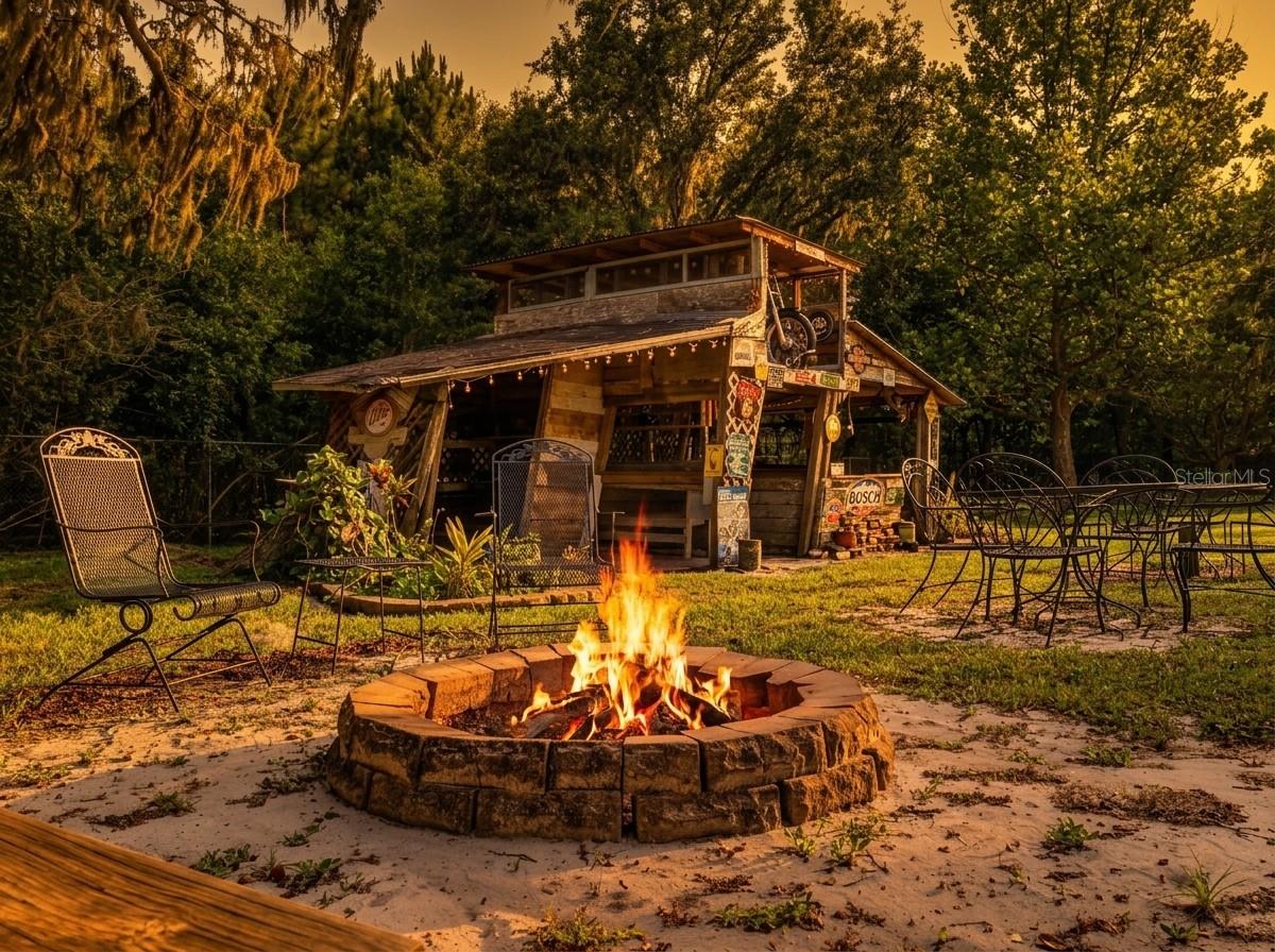 GOLDEN ACRES - Residential