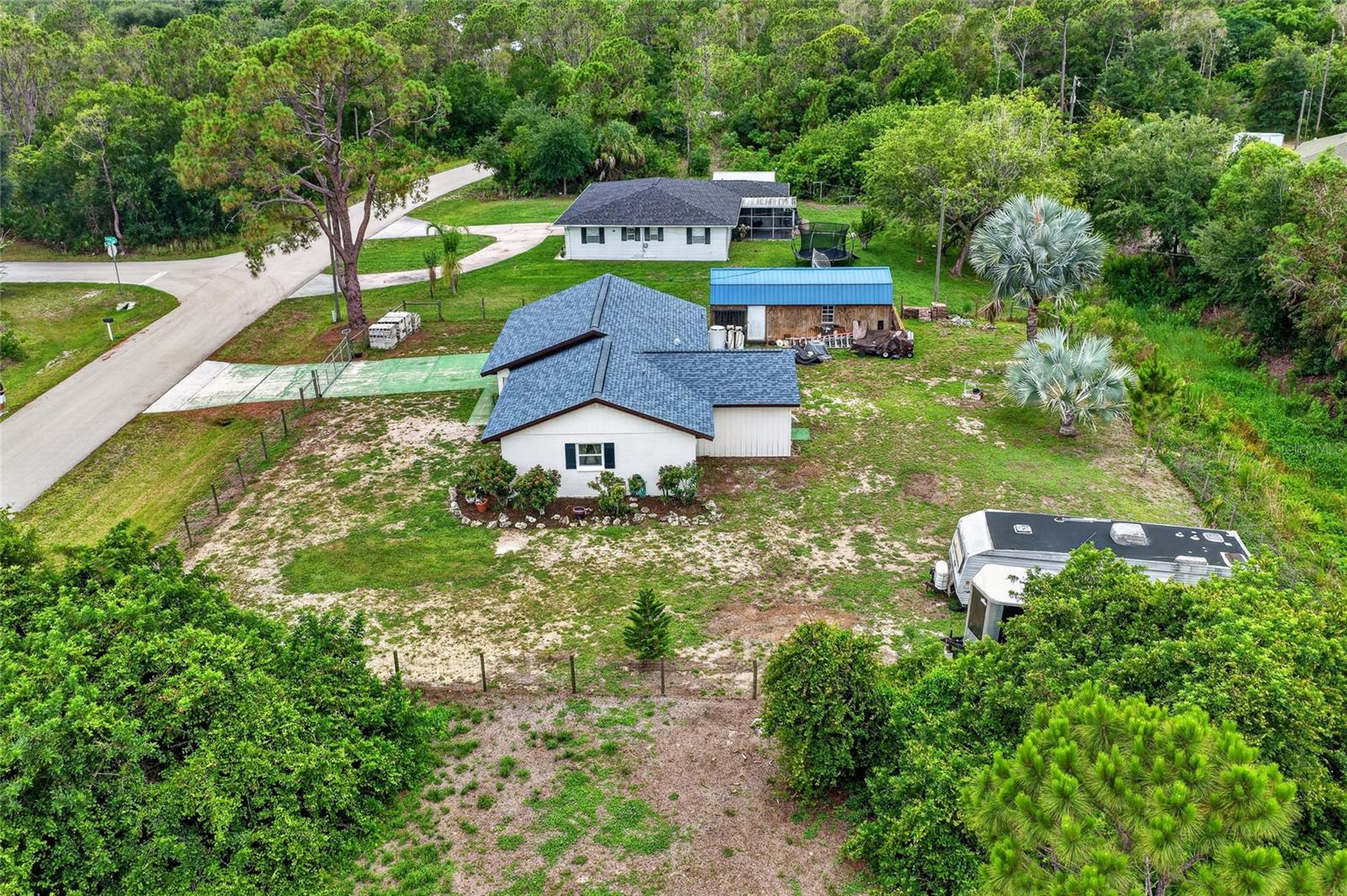 TROPICAL GULF ACRES UN 02 - Residential