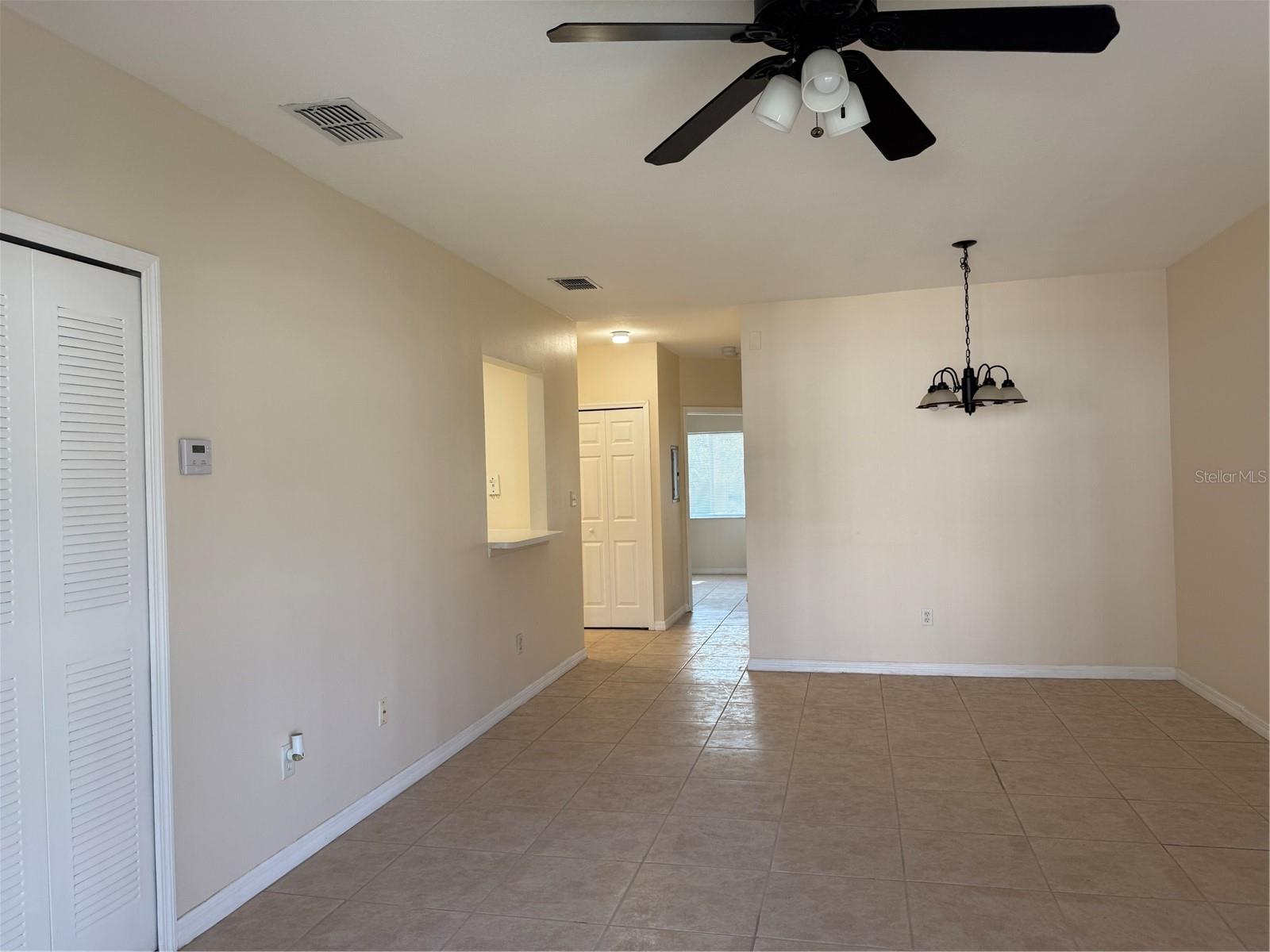 VILLA DEL SOL/MDW CONDO 04 - Residential Lease