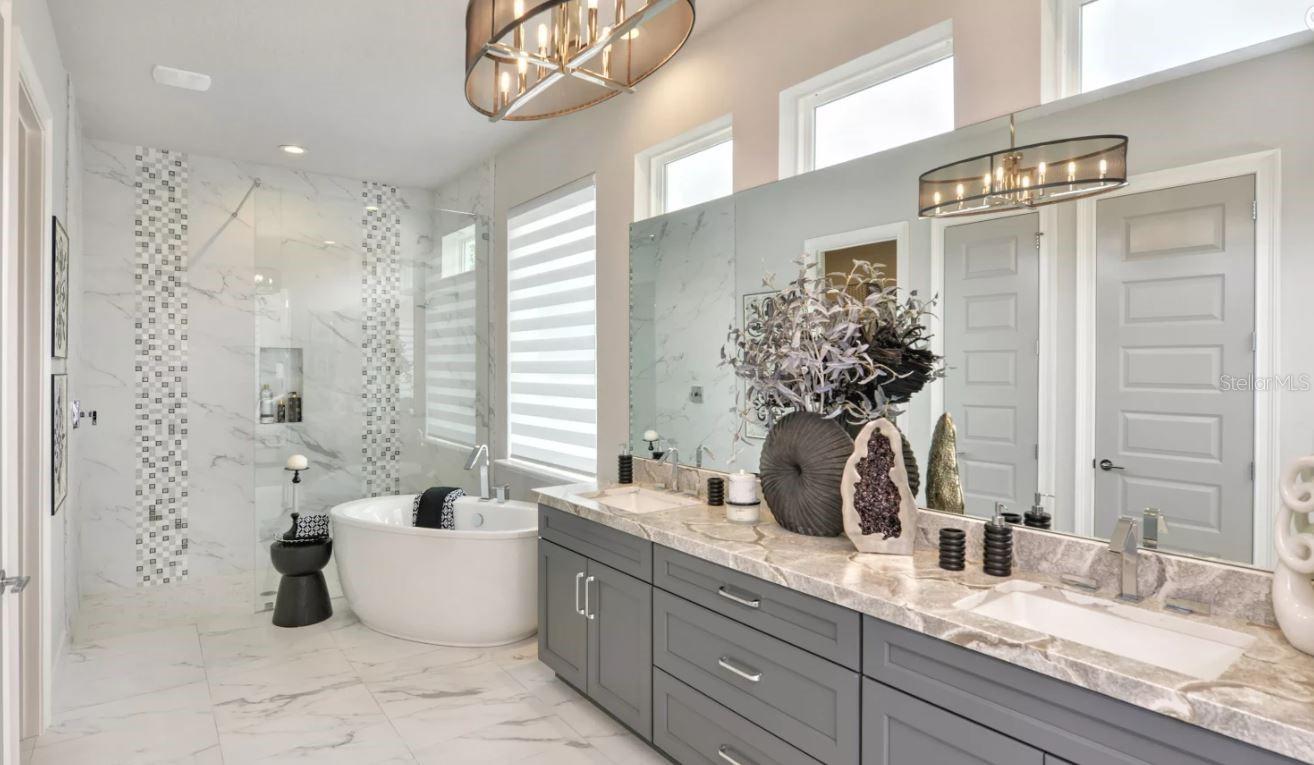 PLANTATION BAY - Residential
