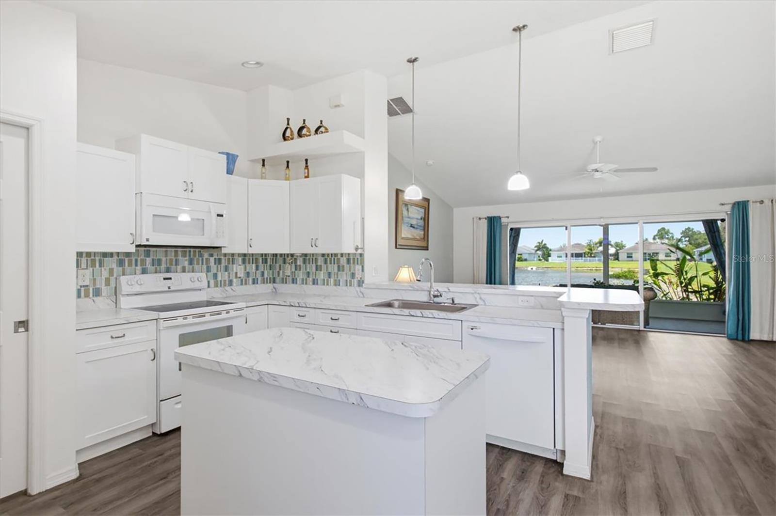 CYPRESS POND ESTATES - Residential