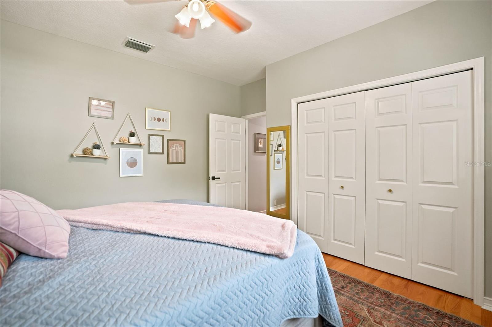 FAIRWAY VILLAGE 02 LAURELWOOD - Residential