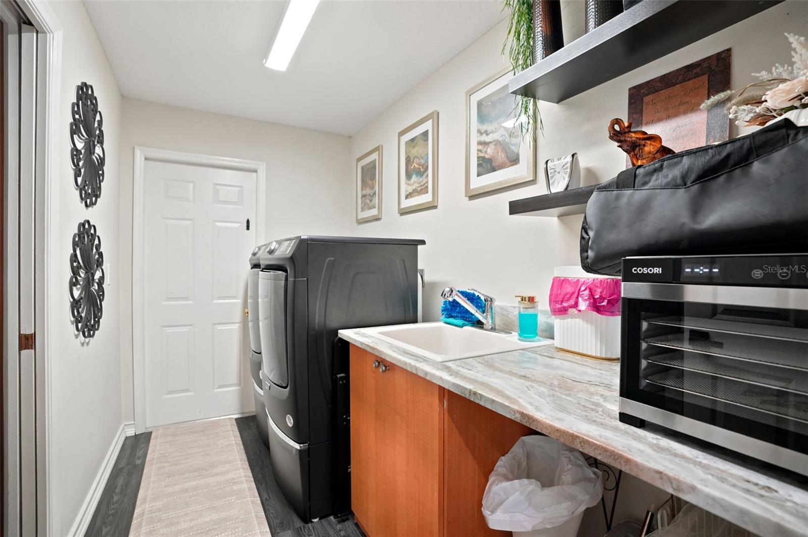 FAIRWAY VILLAGE 02 LAURELWOOD - Residential