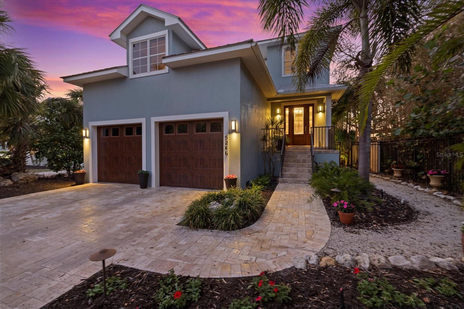 SARASOTA BEACH - Residential