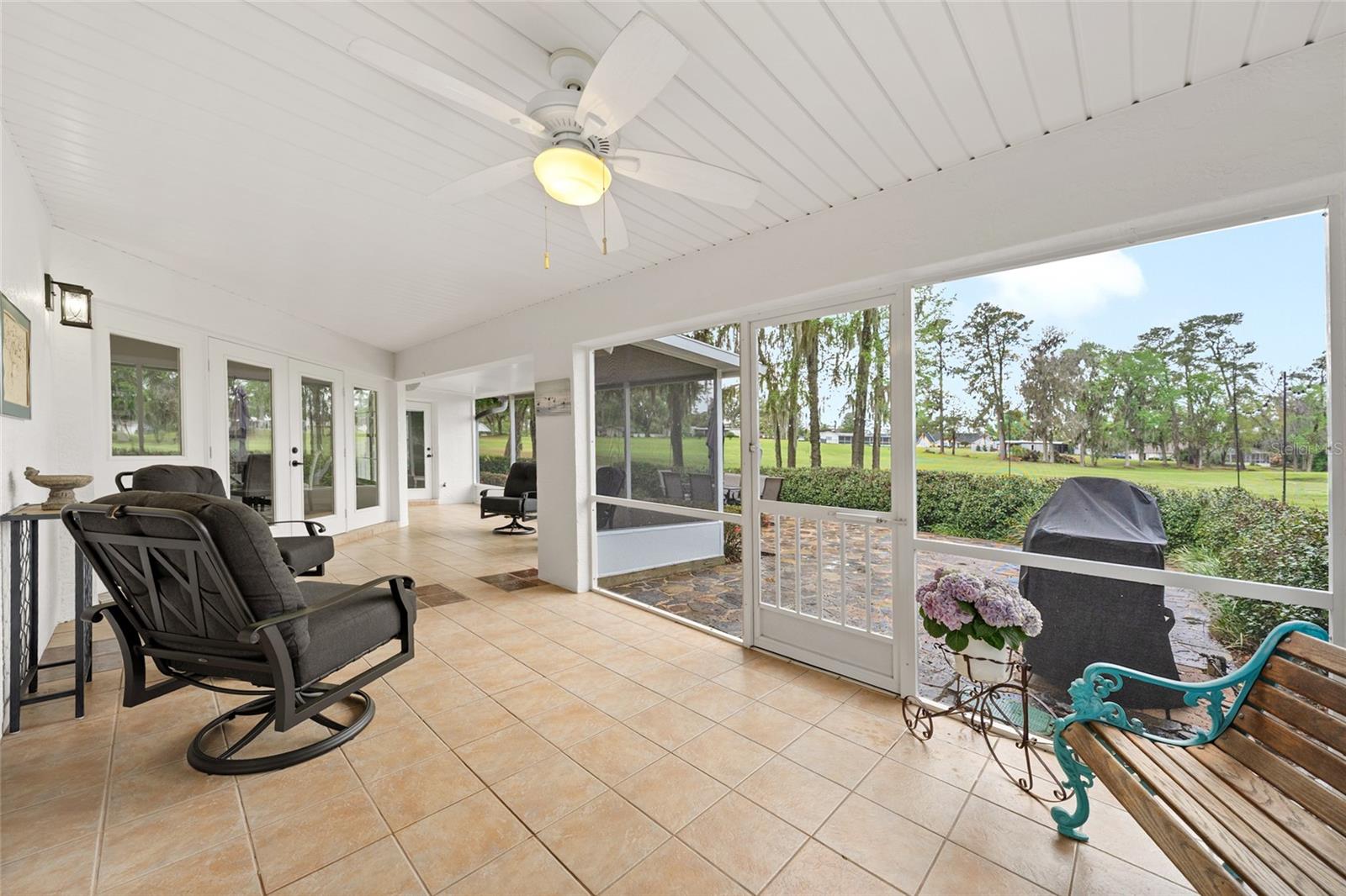 GOLDEN HILLS TURF & COUNTRY CLUB - Residential