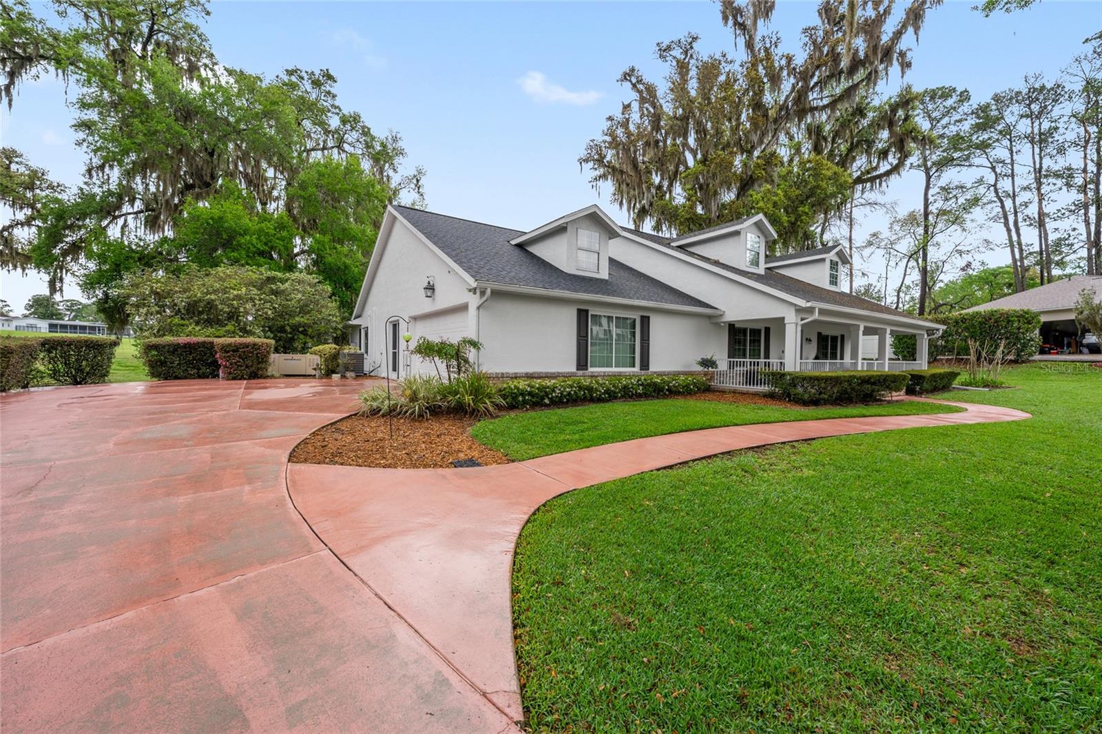 GOLDEN HILLS TURF & COUNTRY CLUB - Residential