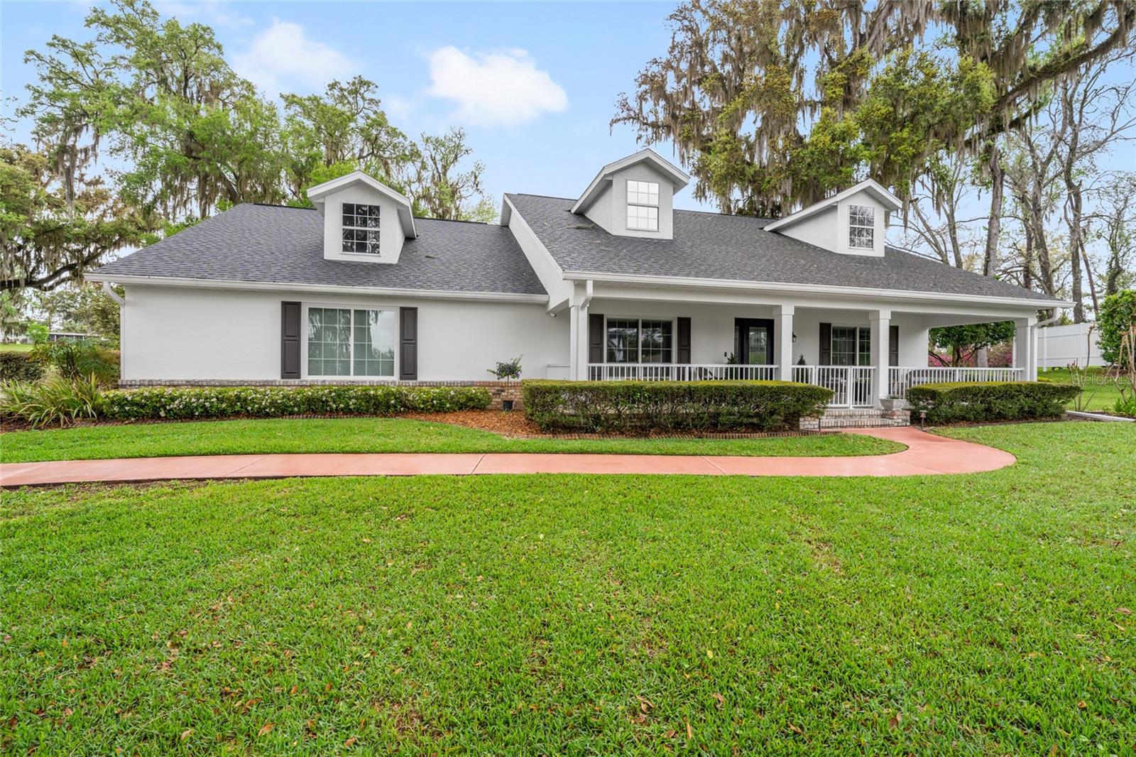 GOLDEN HILLS TURF & COUNTRY CLUB - Residential