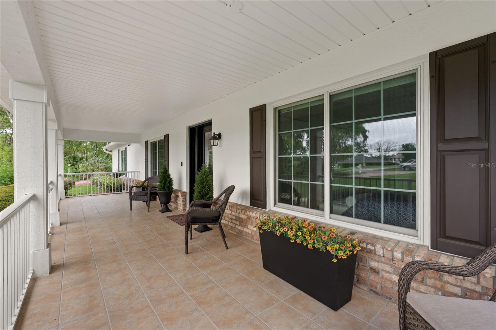 GOLDEN HILLS TURF & COUNTRY CLUB - Residential