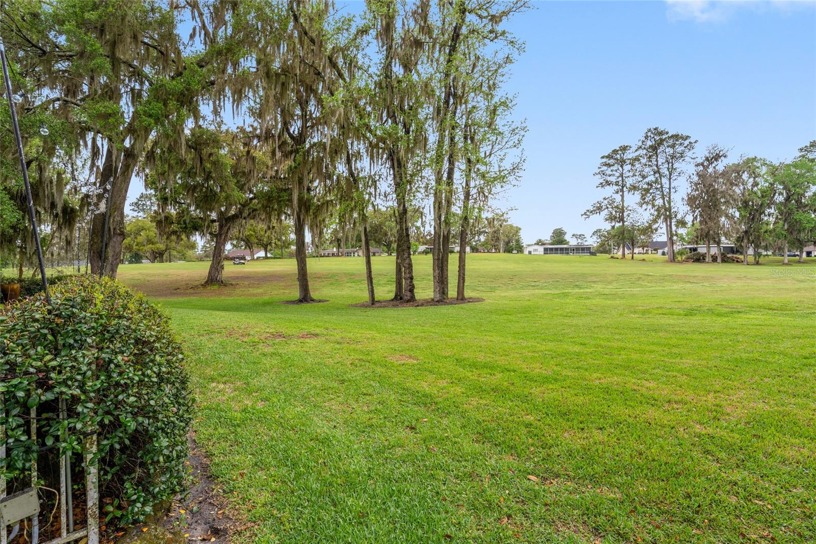 GOLDEN HILLS TURF & COUNTRY CLUB - Residential