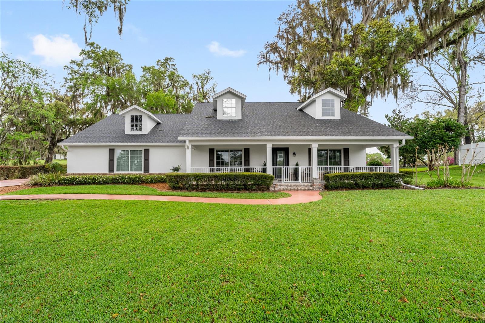 GOLDEN HILLS TURF & COUNTRY CLUB - Residential