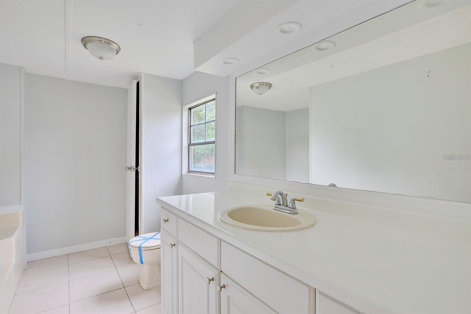LEISURE ACRES UNIT 01 - Residential