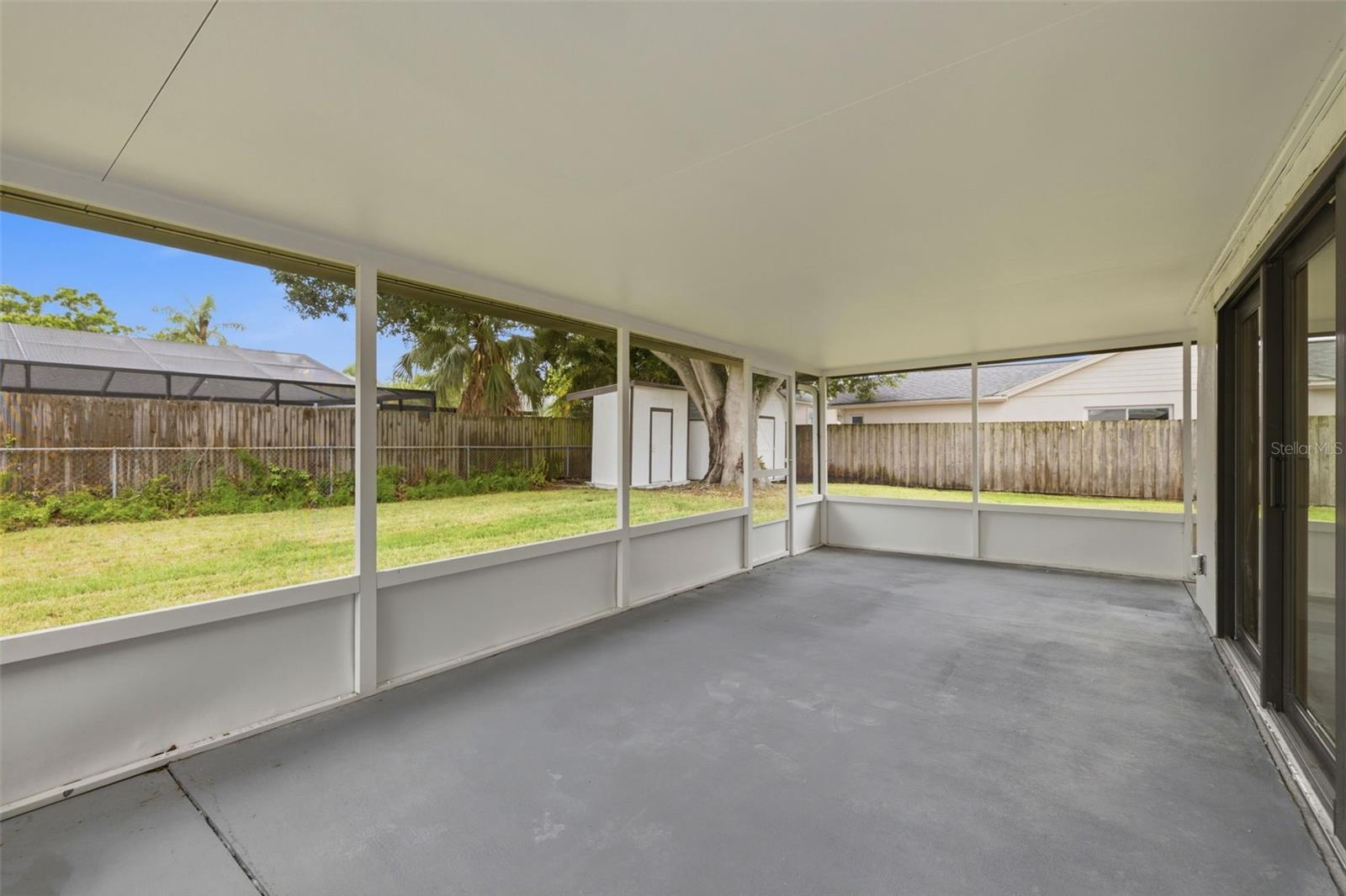 ARVIS CIRCLE - Residential