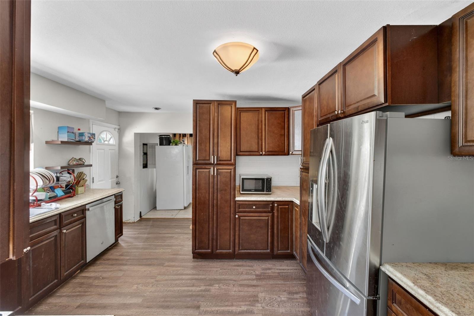 ELBERT HILLS - Residential