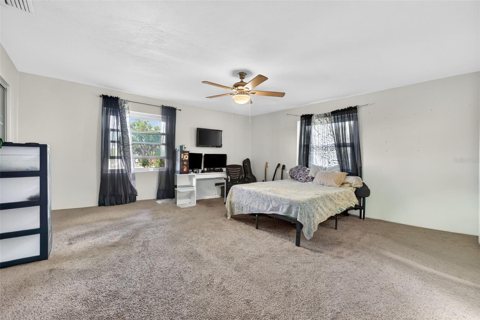 ELBERT HILLS - Residential