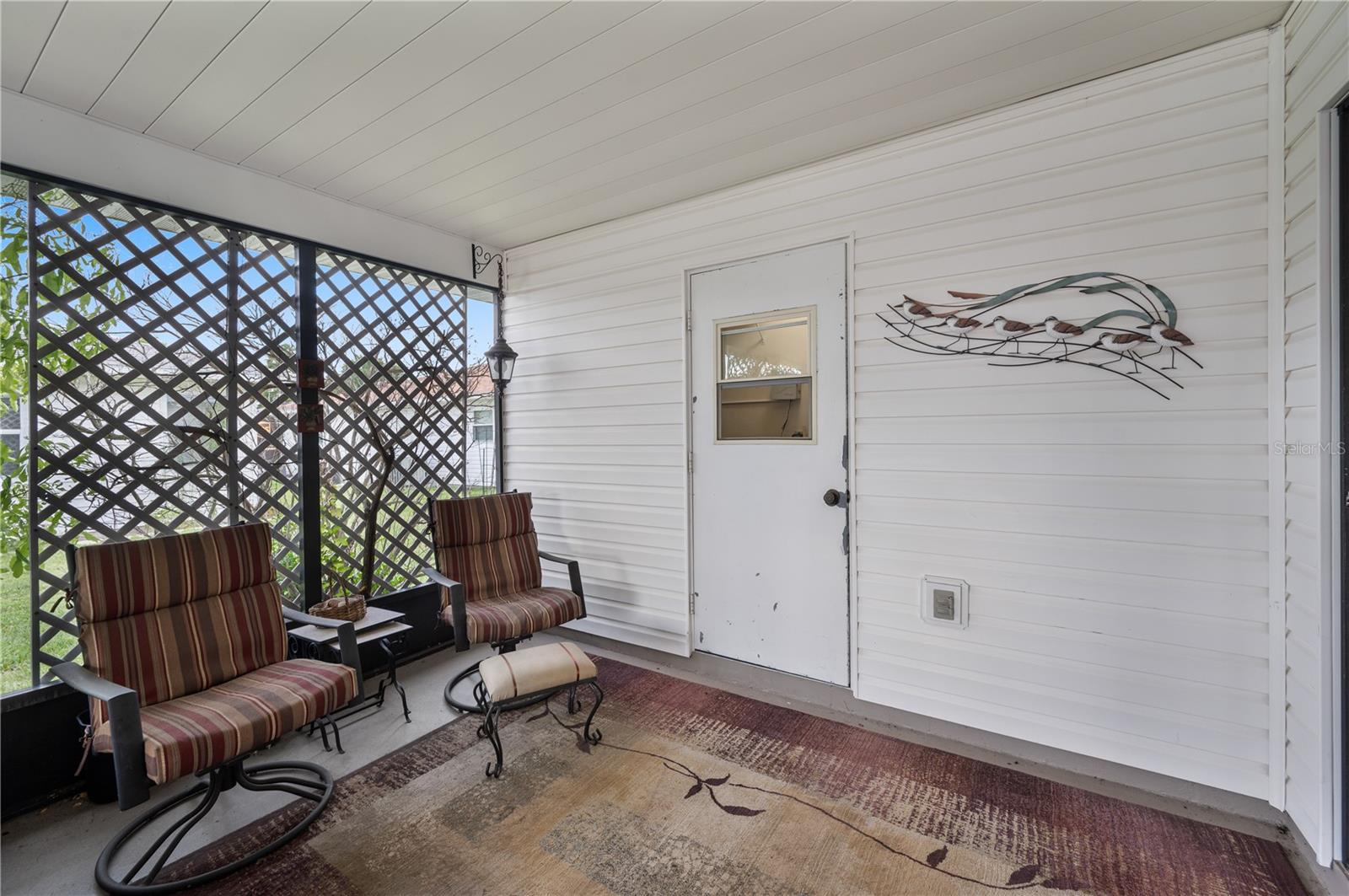 COLONNADES PH 02 - Residential
