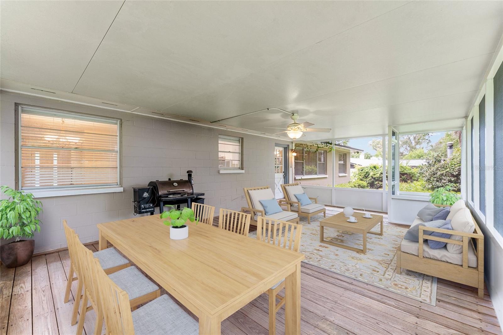 SIMMONS CRESTVIEW - Residential