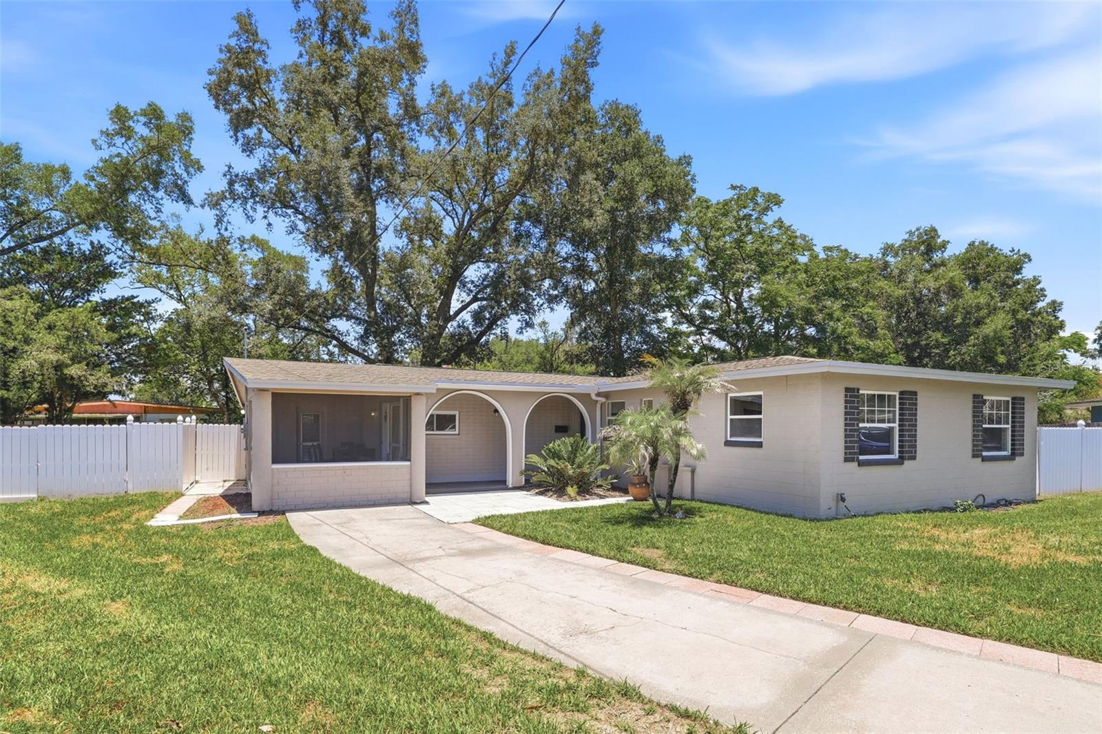 CRYSTAL LAKE TERRACE - Residential
