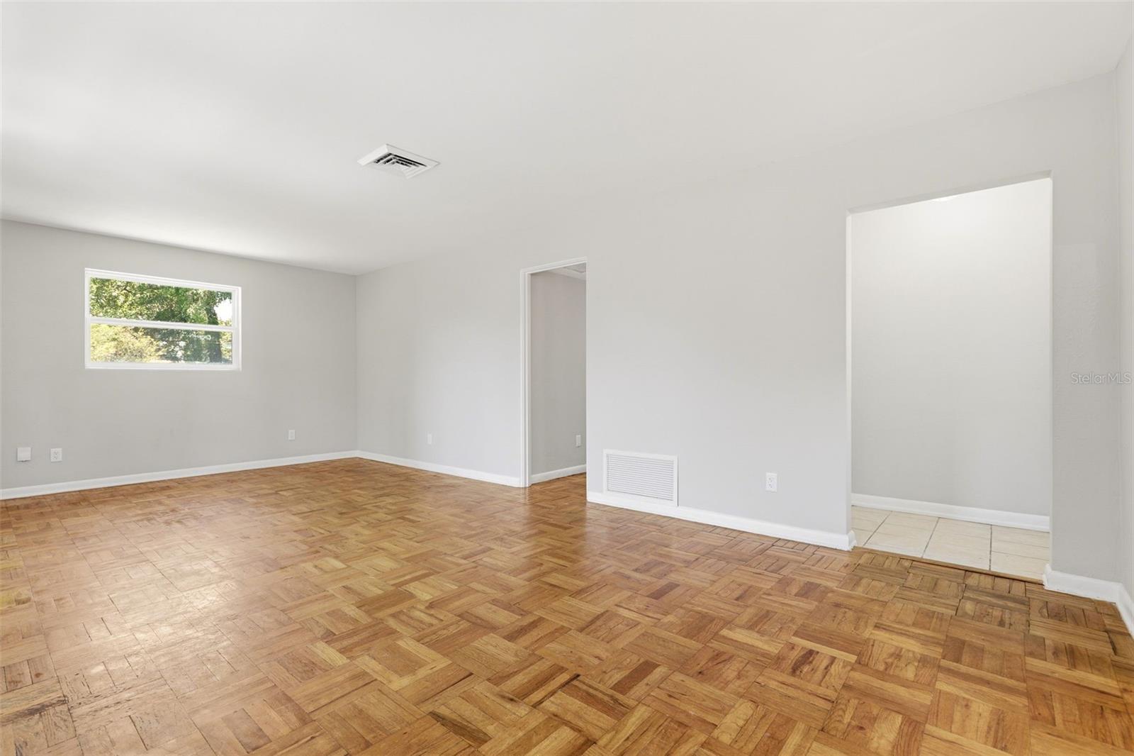 CRYSTAL LAKE TERRACE - Residential