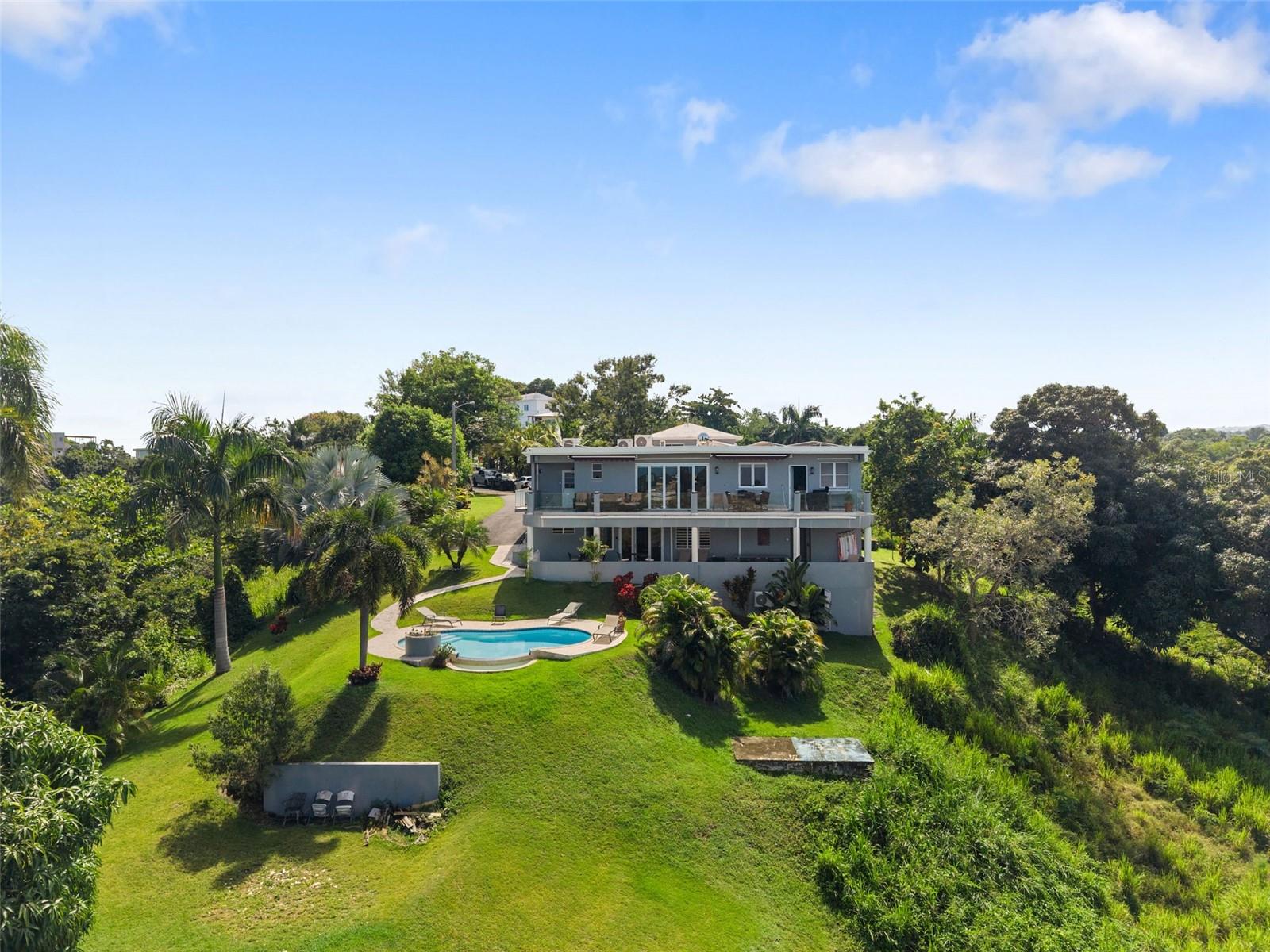 VILLA DE SUENOS - Residential