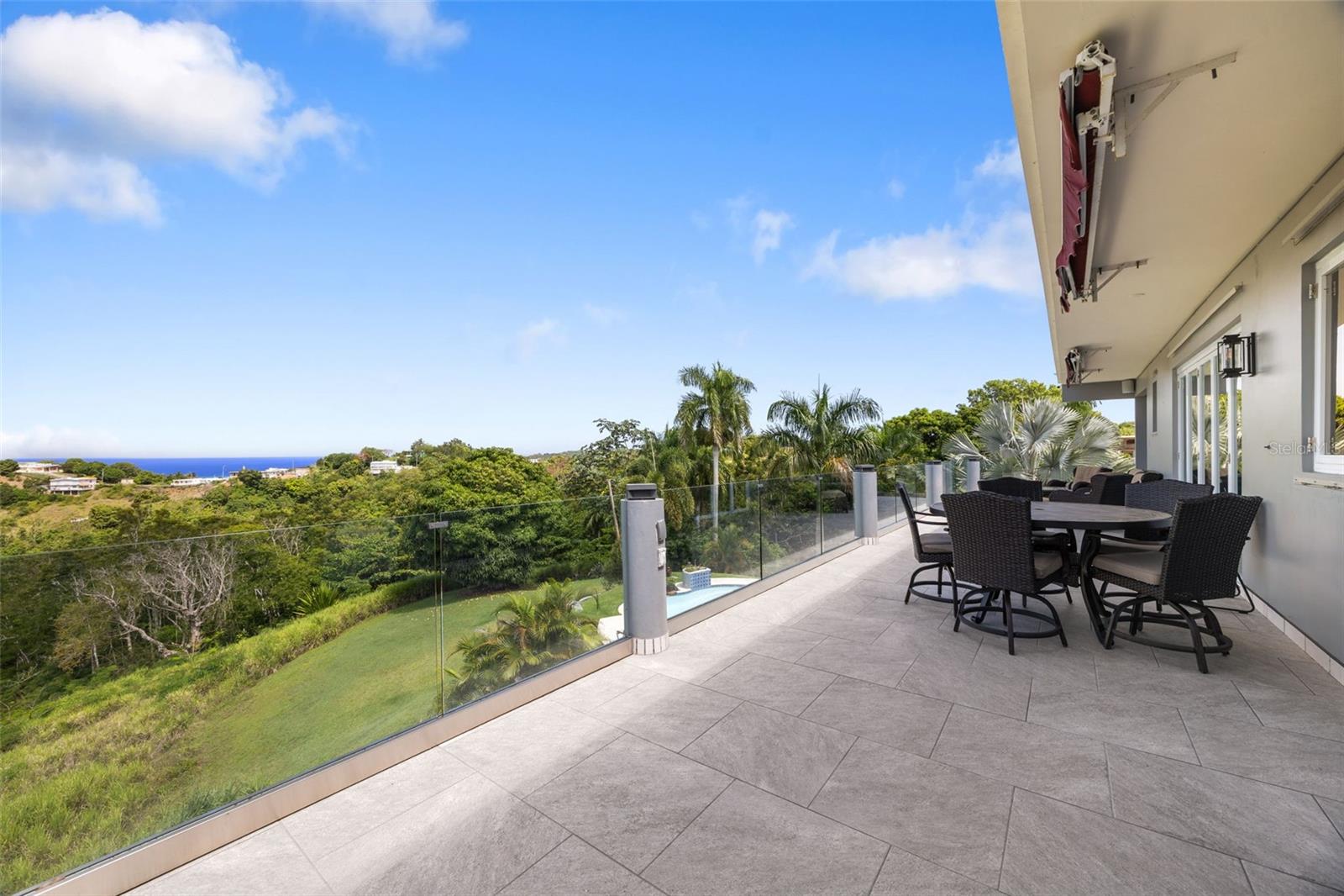 VILLA DE SUENOS - Residential