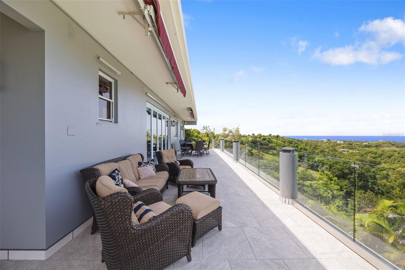 VILLA DE SUENOS - Residential