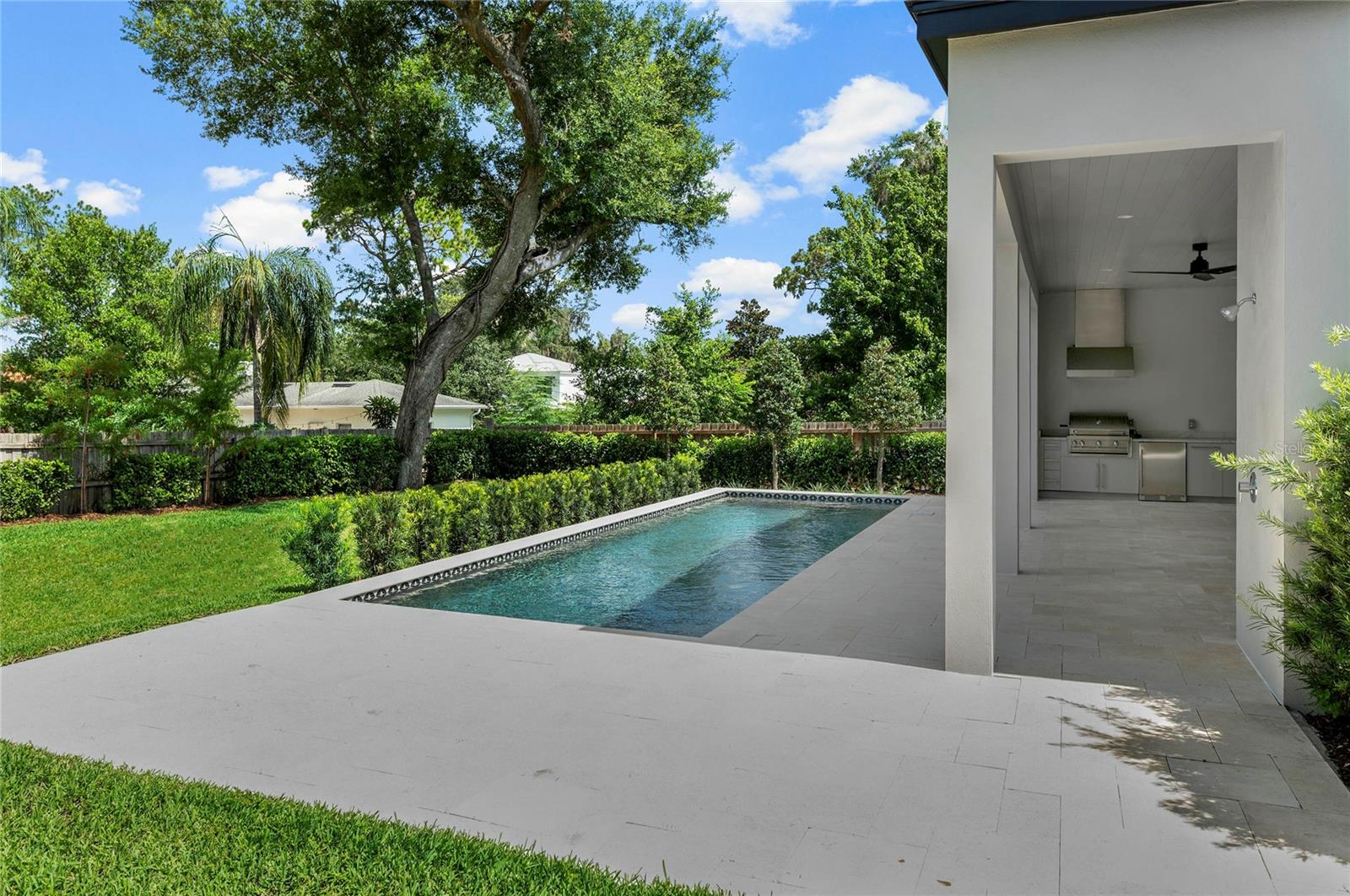 FOREST HILLS - Residential