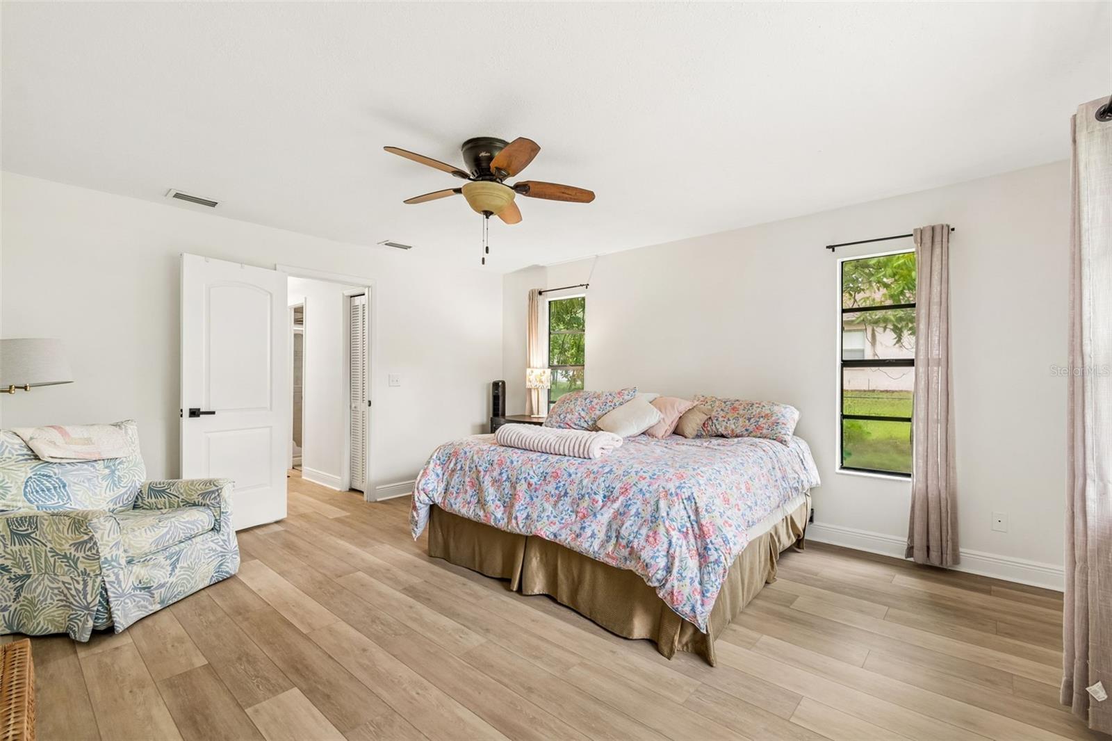LAKE PADGETT/GROVE SHORE - Residential